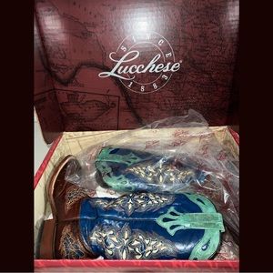 AMBERLYN Lucchese Genuine Leather Boots style M5802.TWF